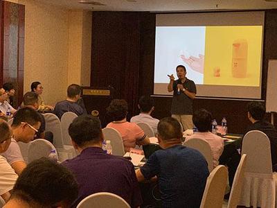 新一代爆品工程 高雄勇走进河南梦工厂，赋能企业数据处理服务